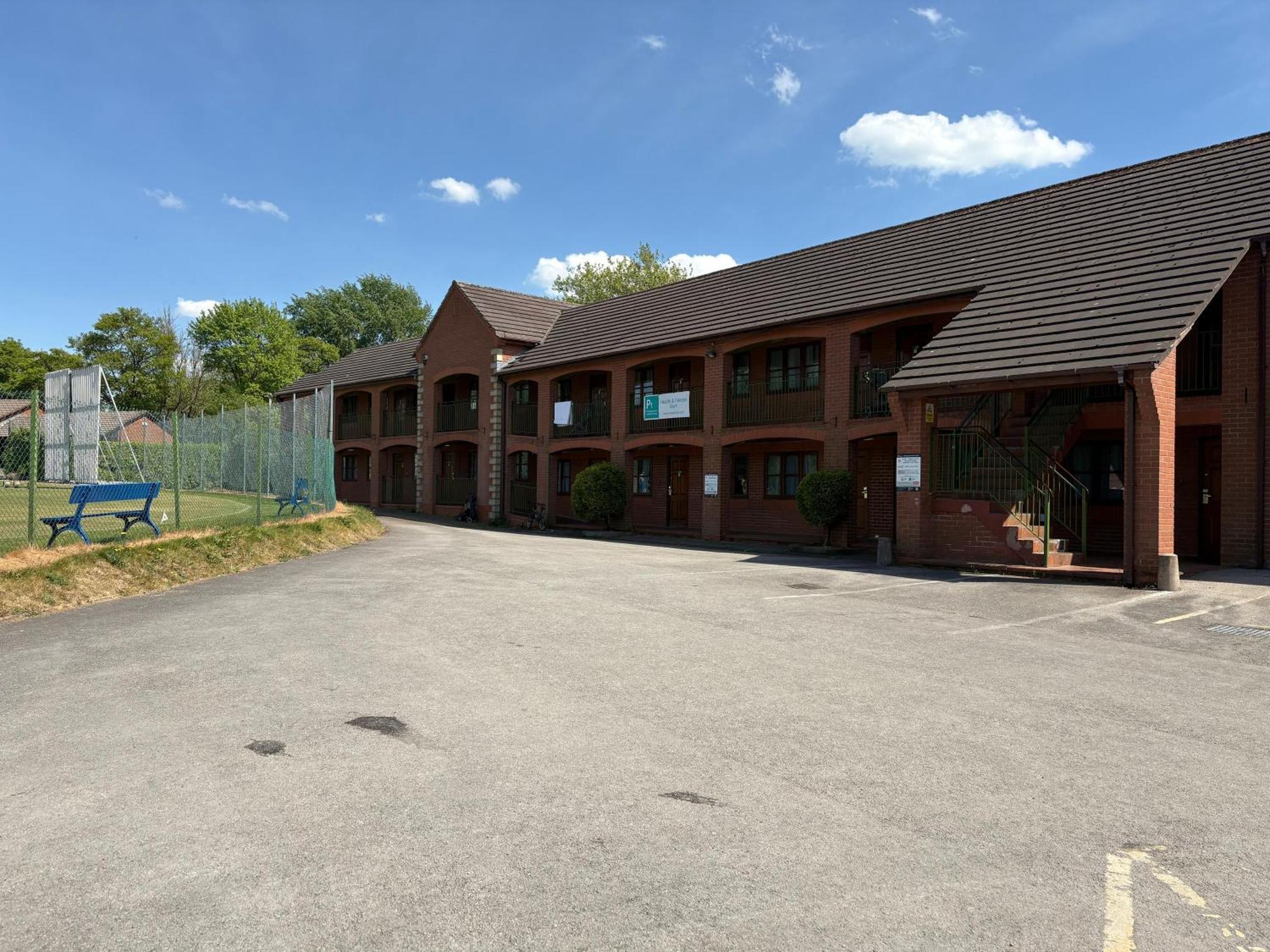 Tollgate Hotel&Leisure Stoke-on-Trent Exterior foto