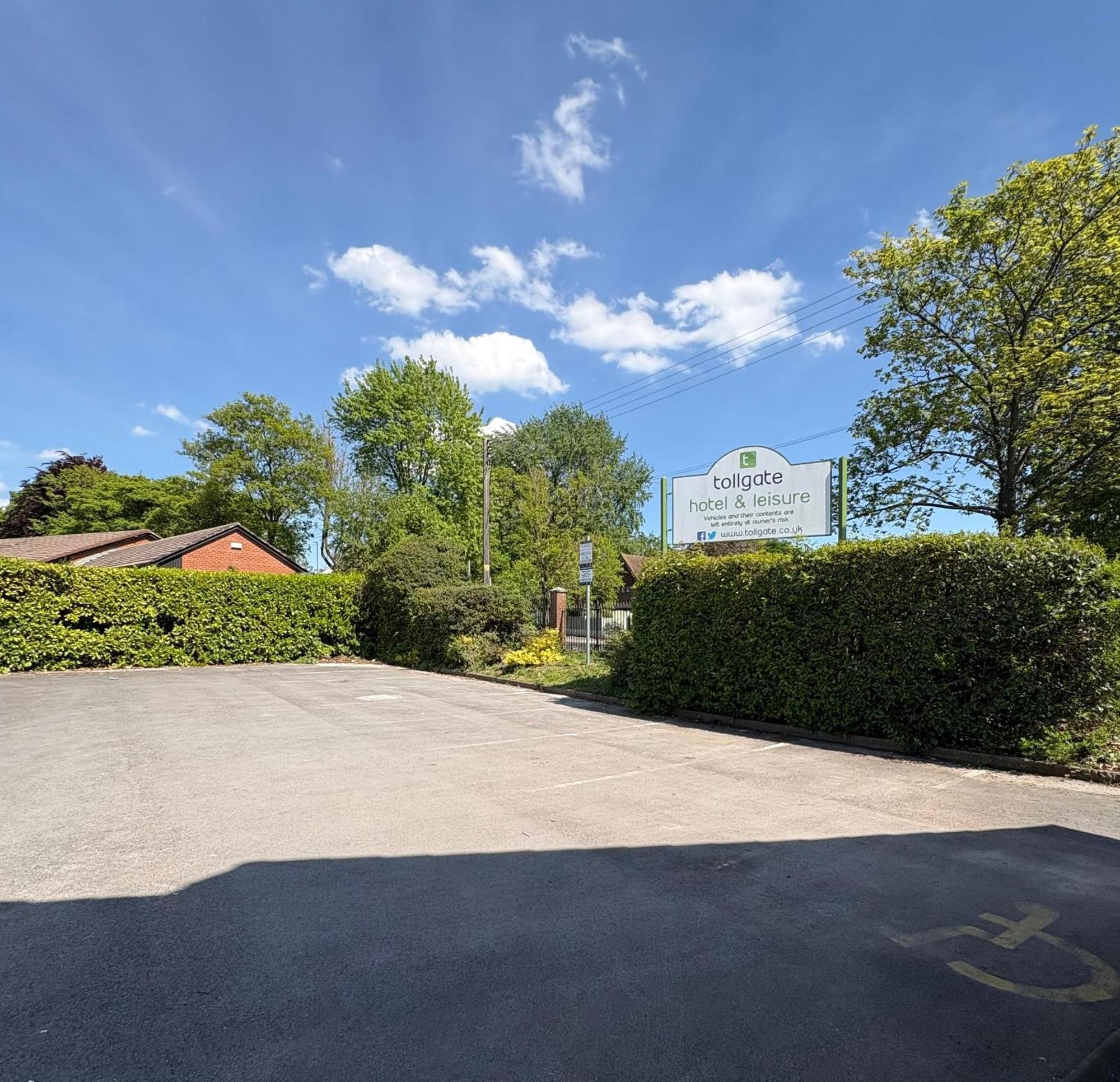 Tollgate Hotel&Leisure Stoke-on-Trent Exterior foto
